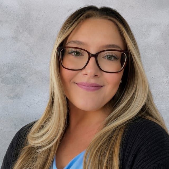 Madison Knowlton, Life Sciences Recruiter
